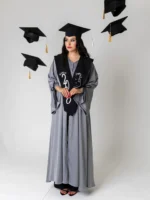 ⁦عباية تخرج رمادي أنيق⁩ - الصورة ⁦6⁩