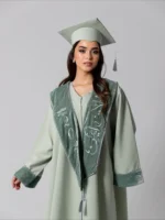 ⁦عباية تخرج أخضر فاتح أنيقة⁩ - الصورة ⁦2⁩
